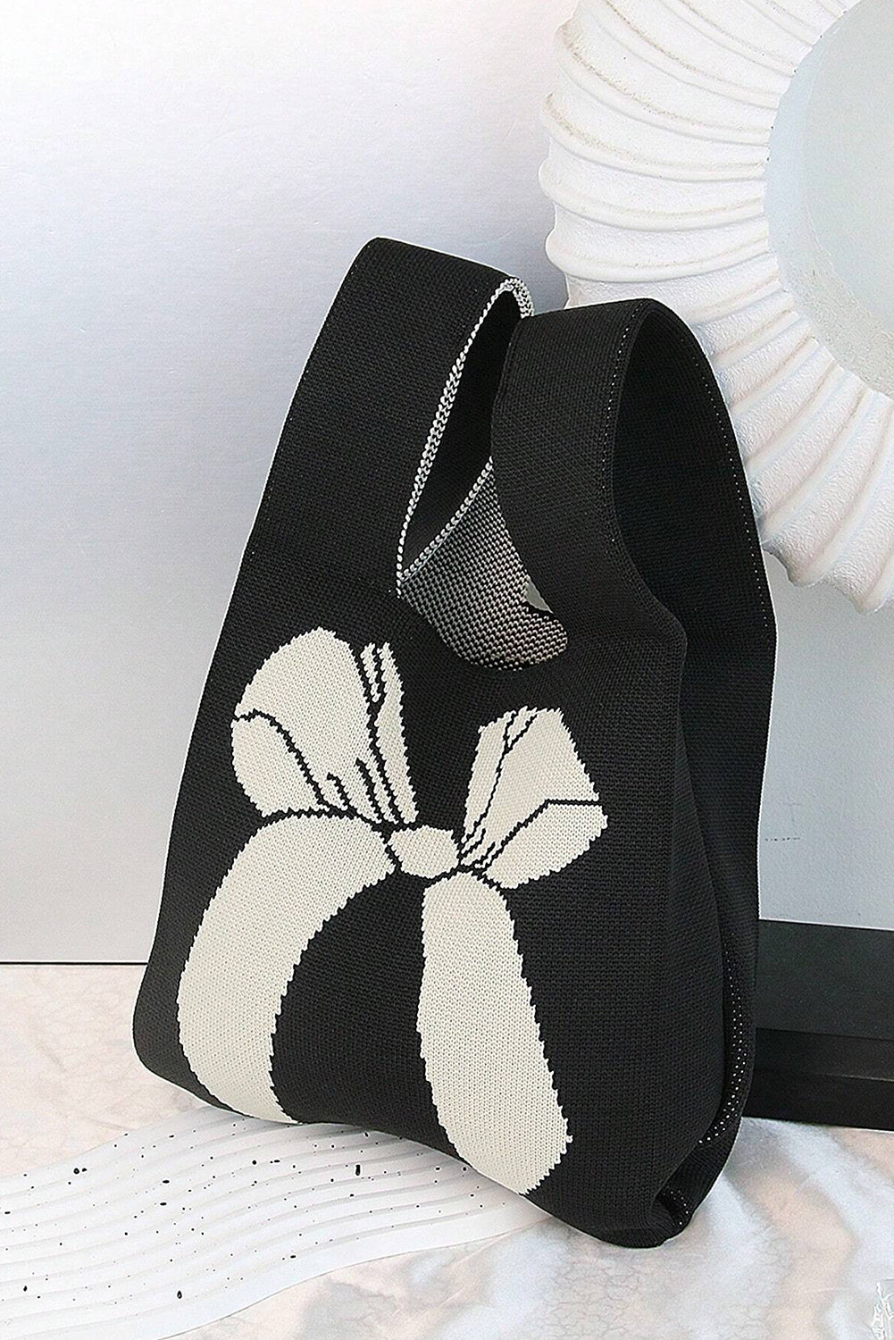 Black Colorblock Bowknot Pattern Knitted Hand Bag