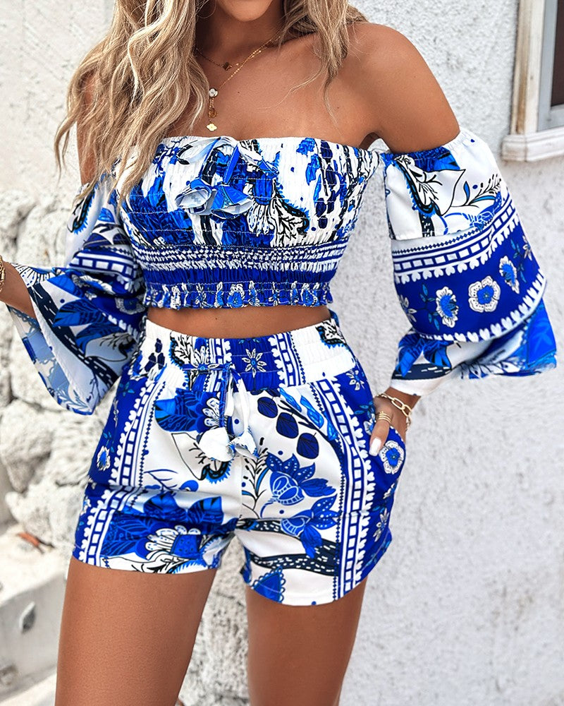 Floral Print Shirred Top & Pocket Design Shorts Set