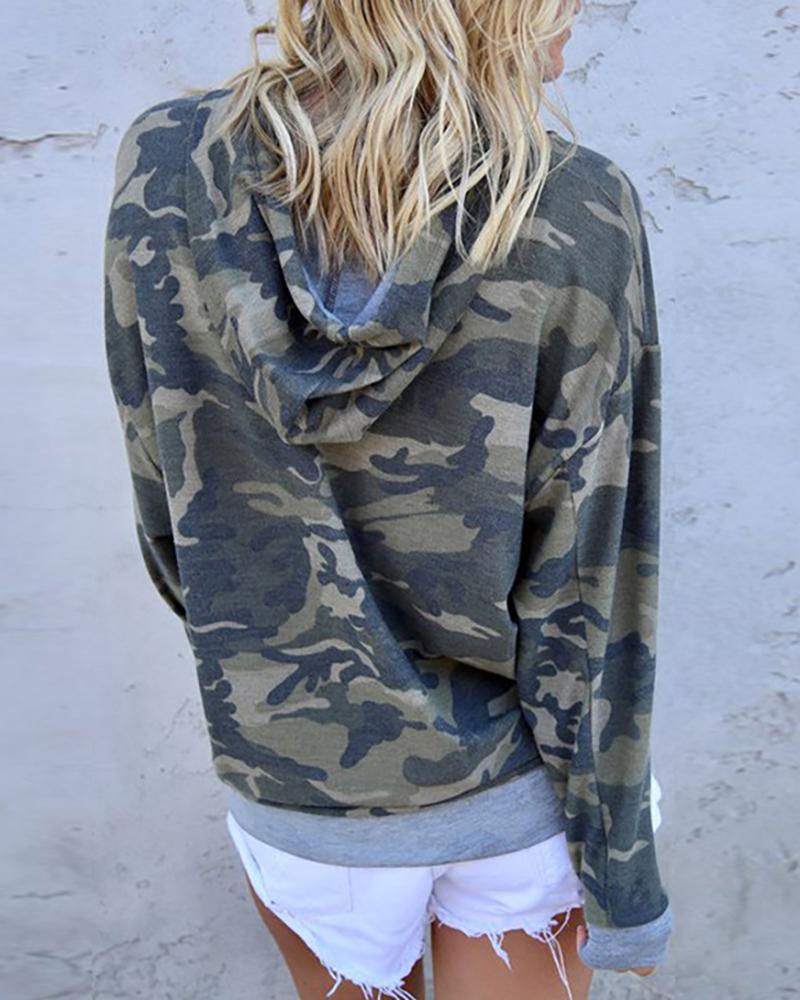 Hooded Camouflage Drawstring Design Sweatshirt