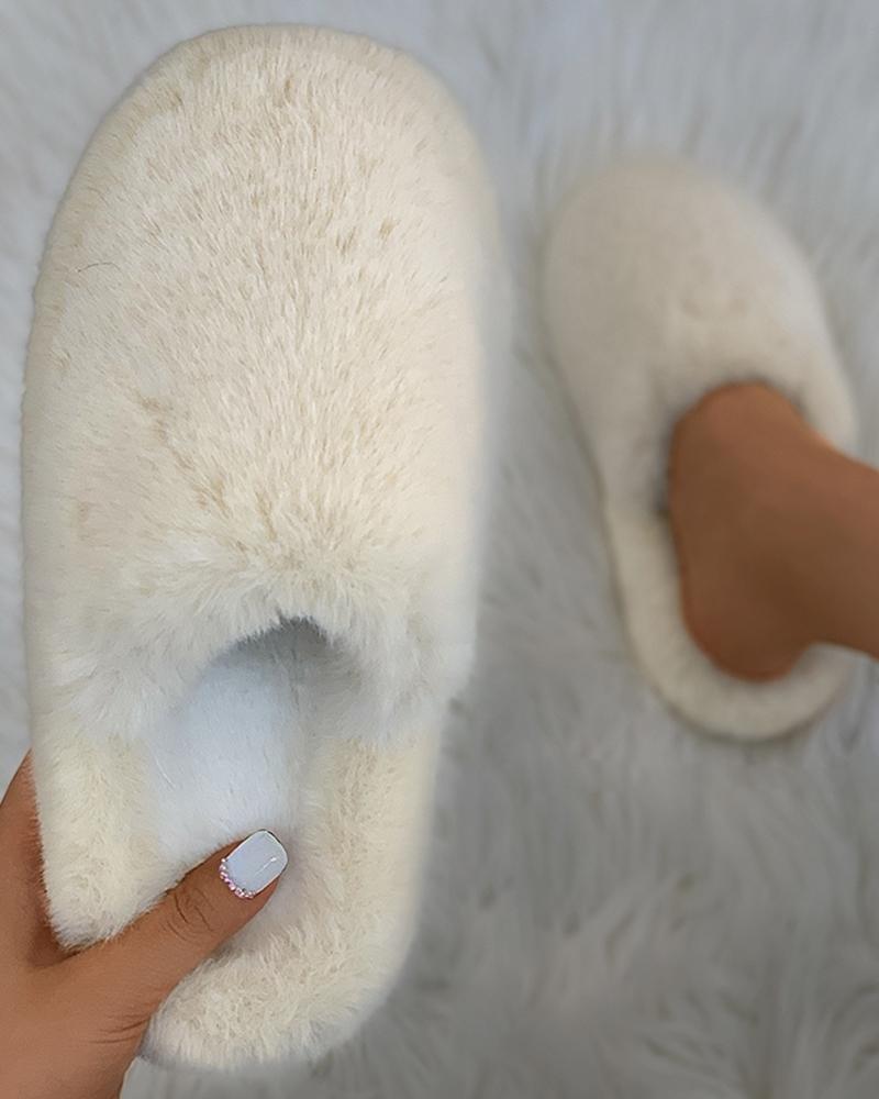 Plain Close Toe Fluffy Slippers