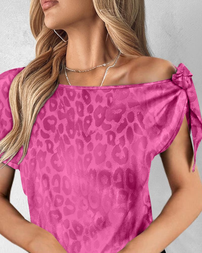 Leopard Print Bowknot Decor Satin Top