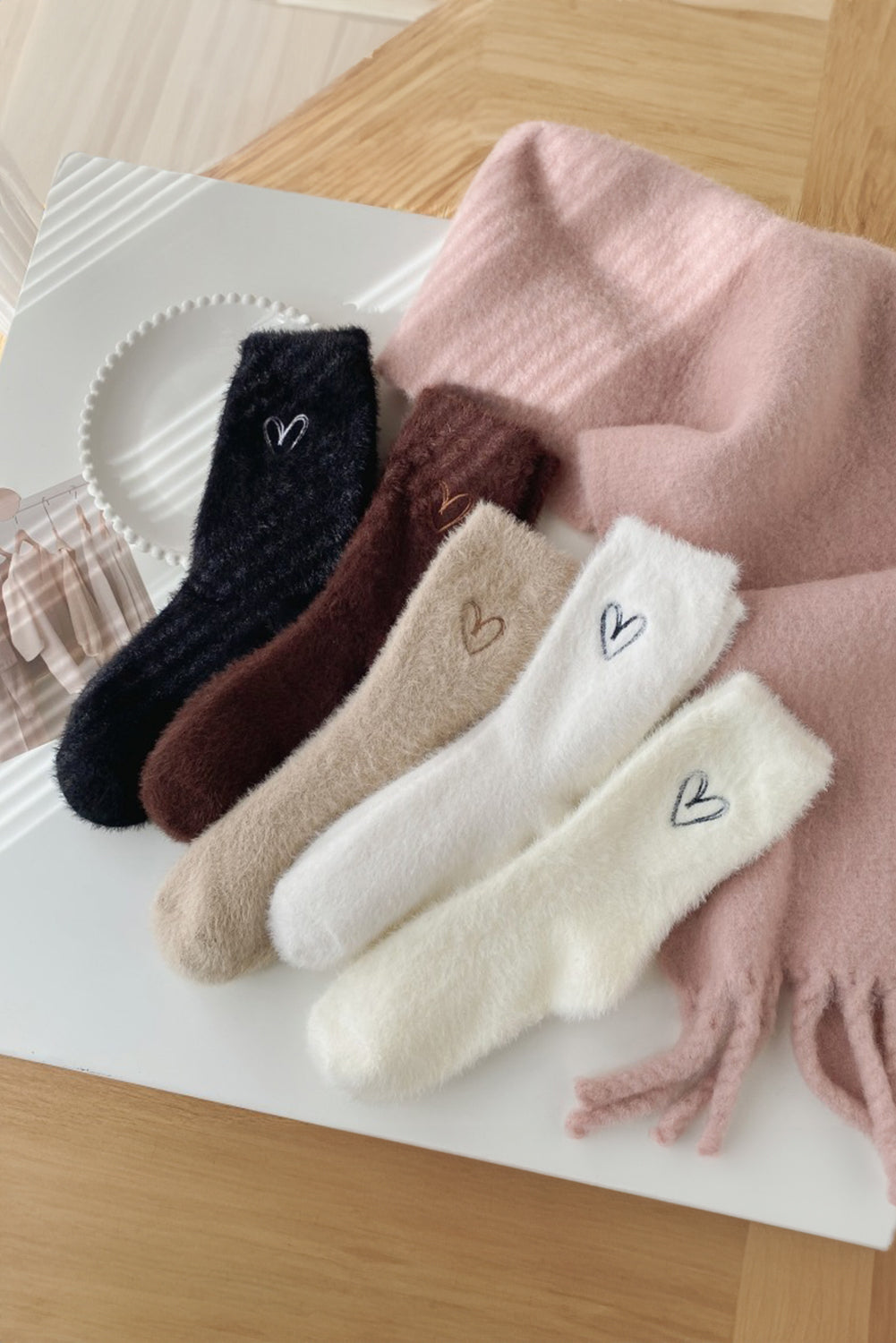 White Heart Embroidered Soft Thick Crew Socks