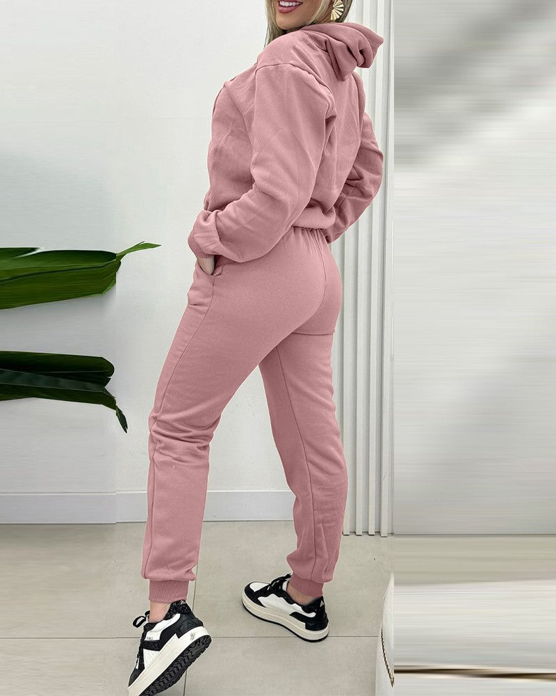 Kangaroo Pocket Design Hoodie & Cuffed Sweatpants Set