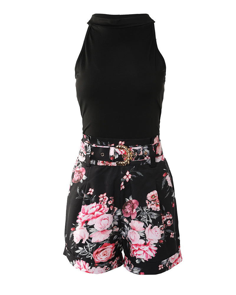 Plain Tank Top & Floral Print Shorts Set With Belt