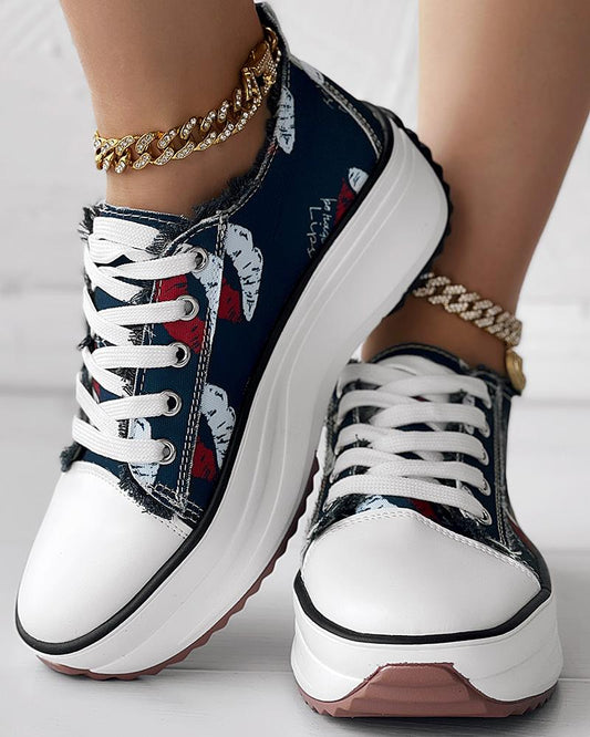 Lip Letter Print Raw Hem Muffin Sneakers