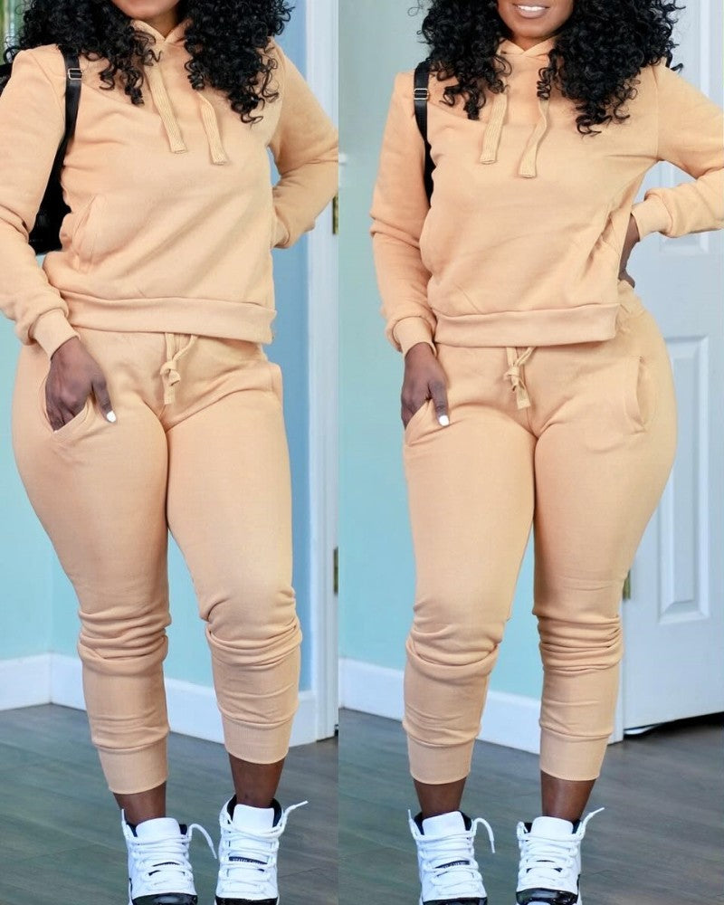 Drawstring Hooded Sweatshirt & Pocket Design Cuffed Sweatpants Set