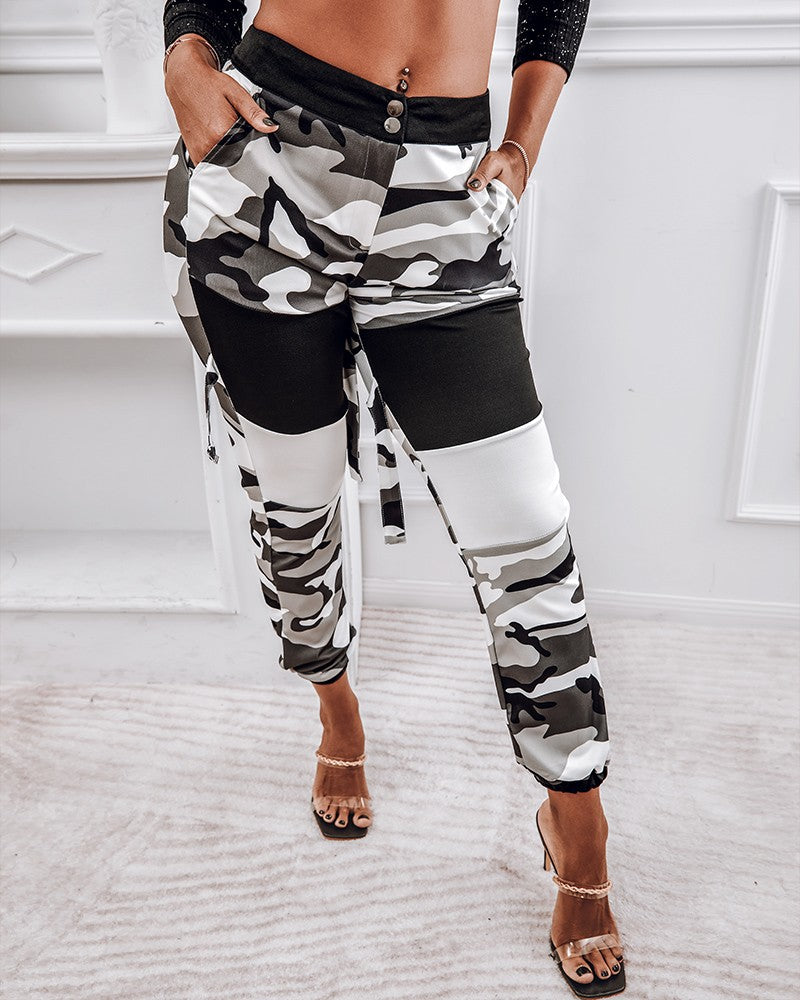 Buttoned Camouflage Print Buckle Cargo Pants