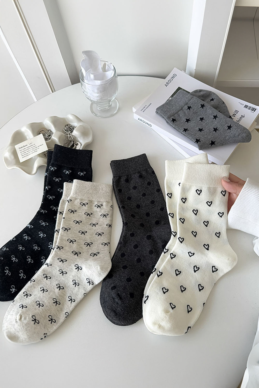 Black Bow Knots Ribbed Edge Crew Socks