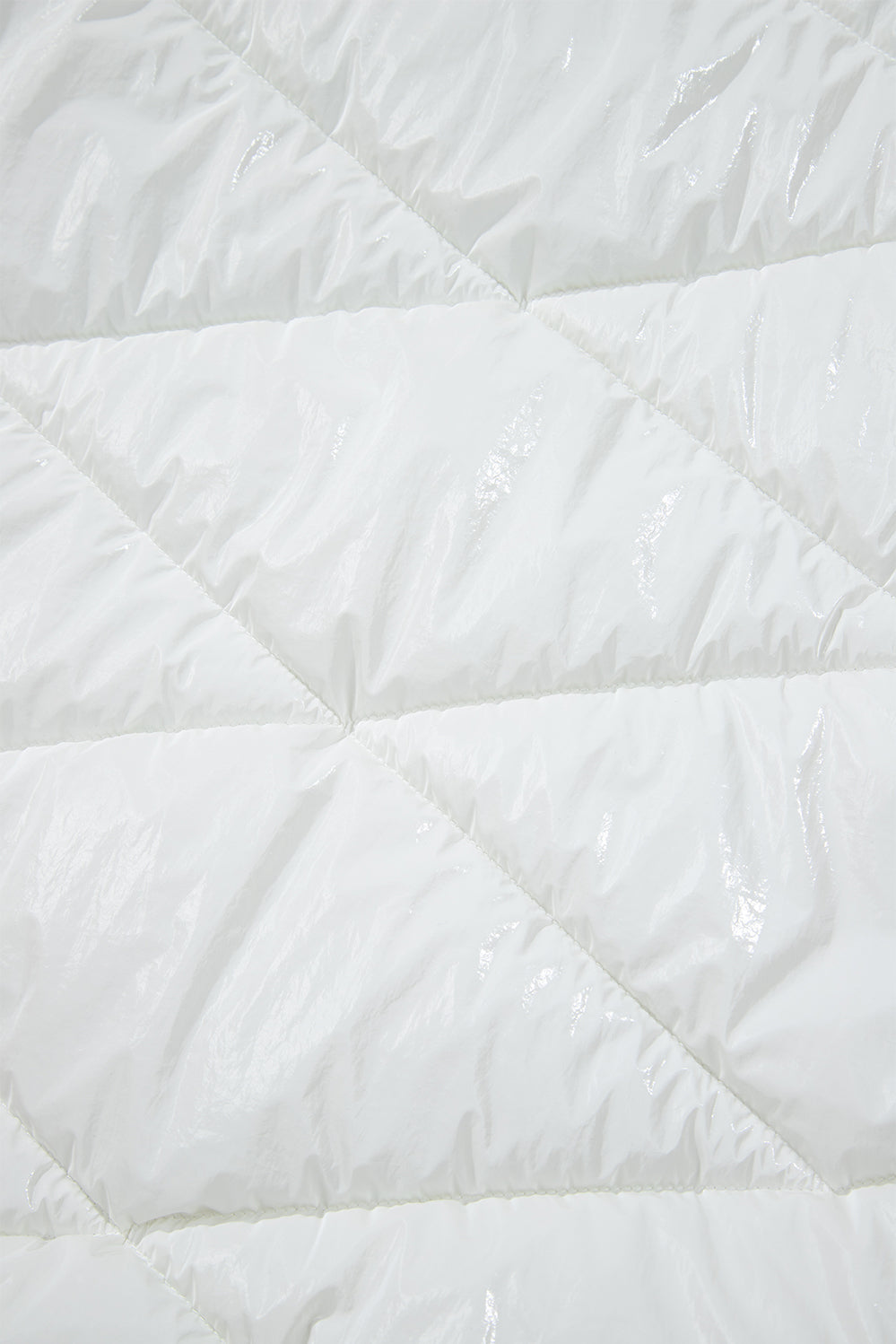 White Solid Quilted Hooded Zip Up Puffer Jackets