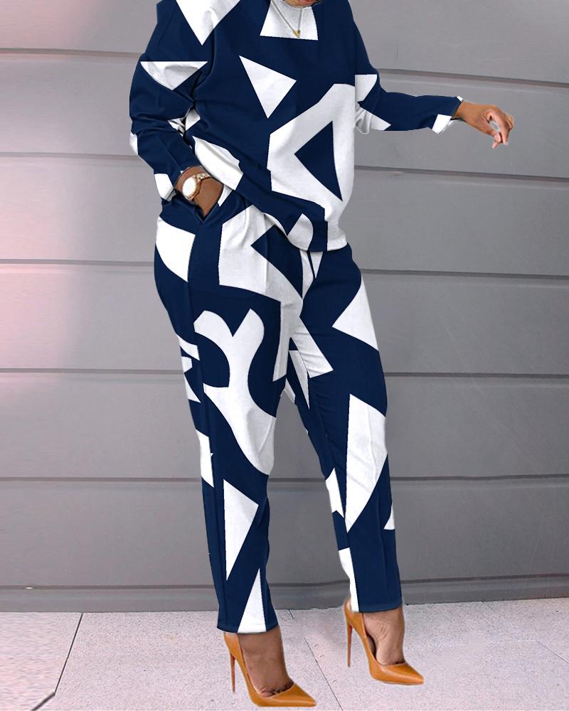 Plus Size Geometric Print Long Sleeve Top & Pants Set