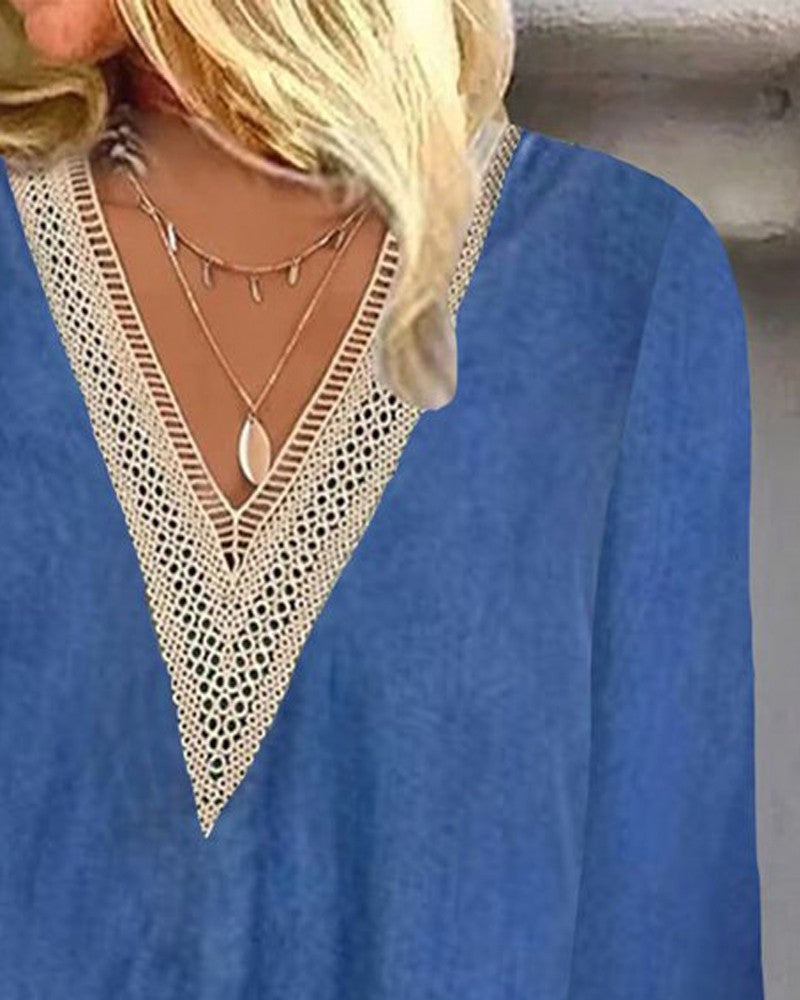 Contrast Paneled Lace Patch V Neck Top