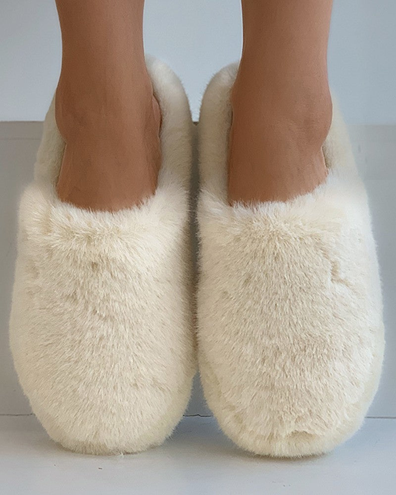 Plain Close Toe Fluffy Slippers