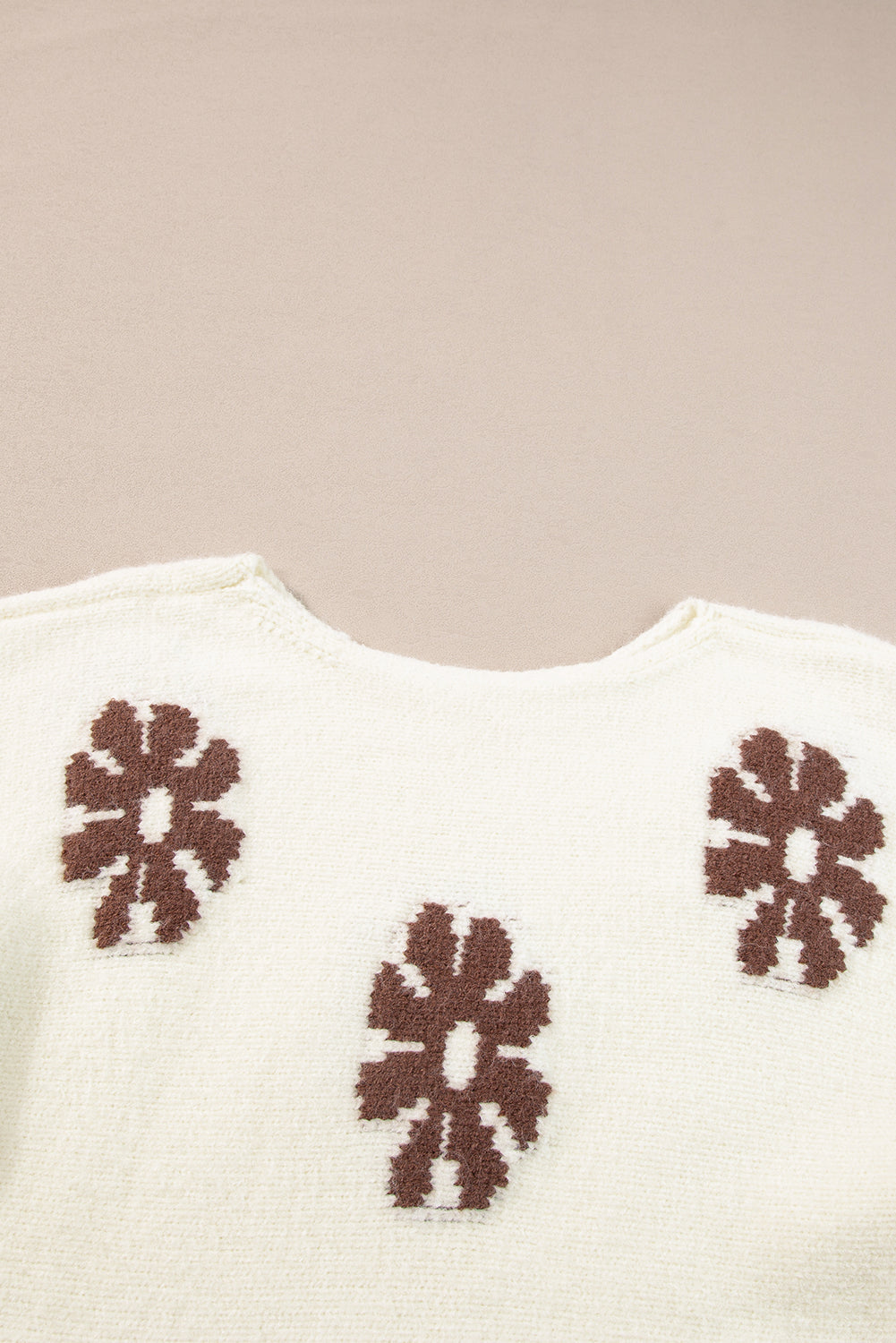 White Colorblock Floral Pattern Round Neck Sweater