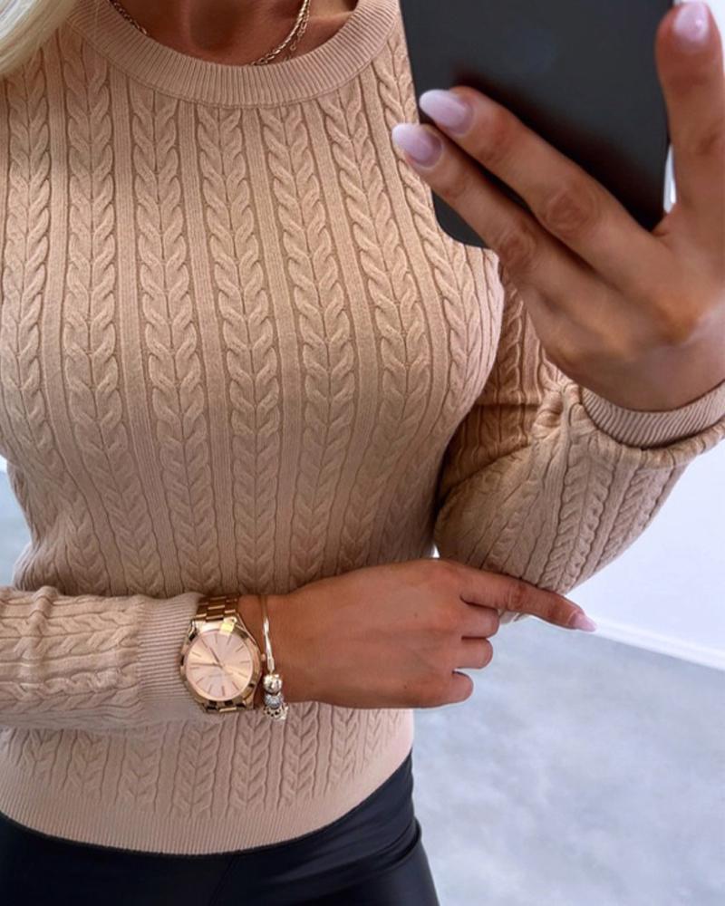 Cable Knit Round Neck Solid Color Sweater