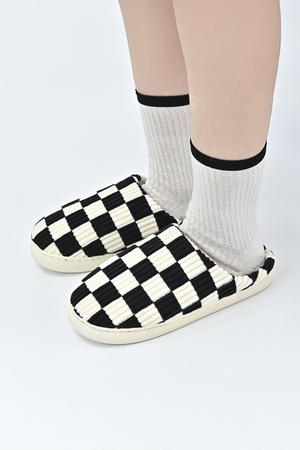 Black Checkered Print Ribbed Plush Lined Winter Slippers